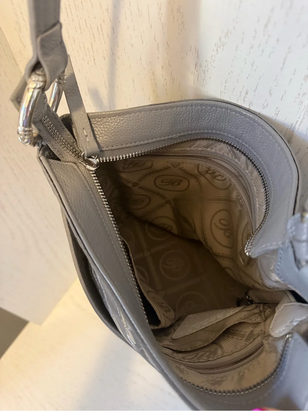 Brighton croc-embossed Chrie silver shoulder bag leather